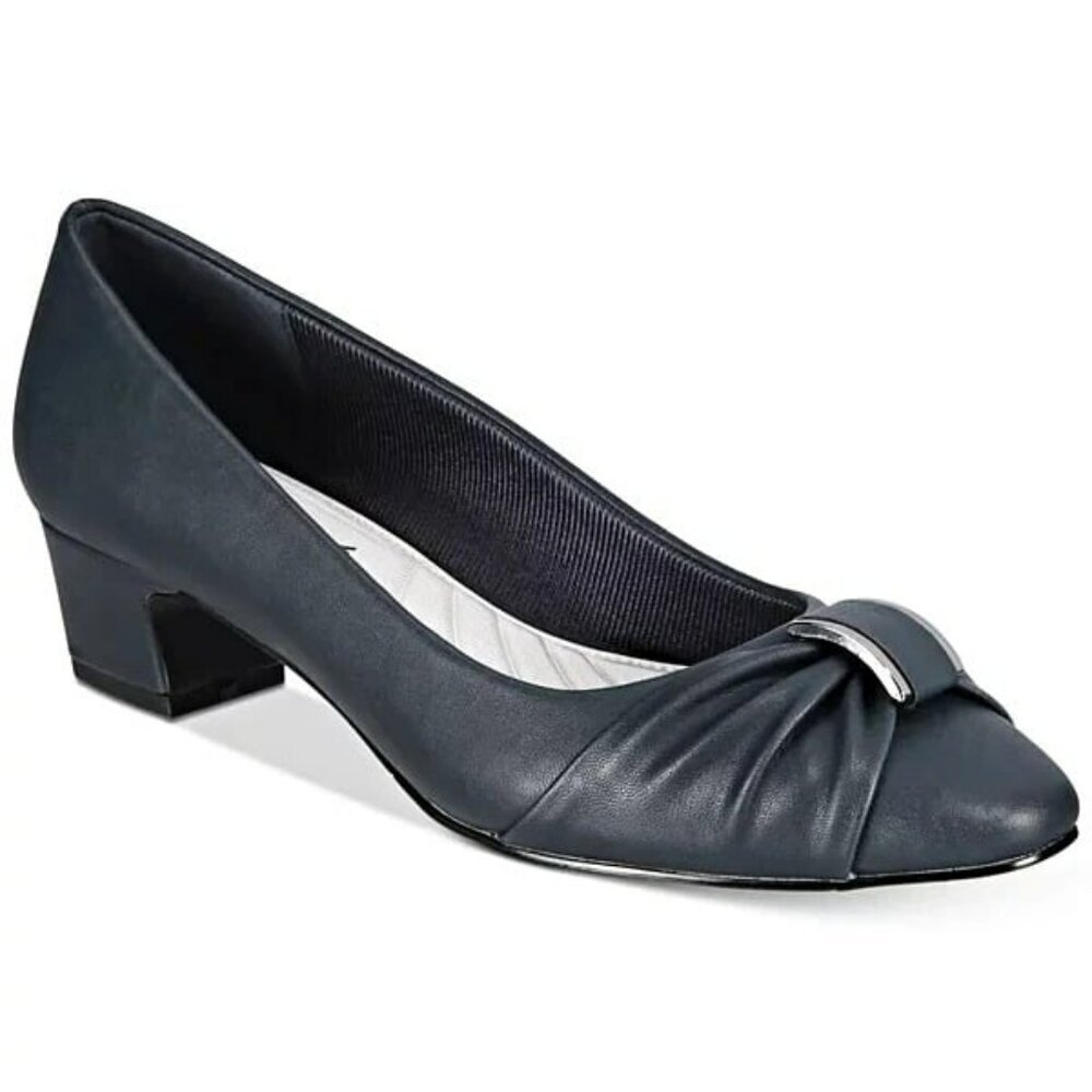 Easy Street Shoes Eloise Women's Dress Pump Navy Sze 9W (MSRP $60)
